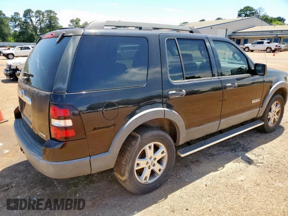 2006 Ford Explorer XLT with VIN 1FMEU63E06UA12893, listed as a Copart auction lot 58026715 with 200,767 mi miles and Clean title. Bid and sale history available at DreamBid. Image 3.