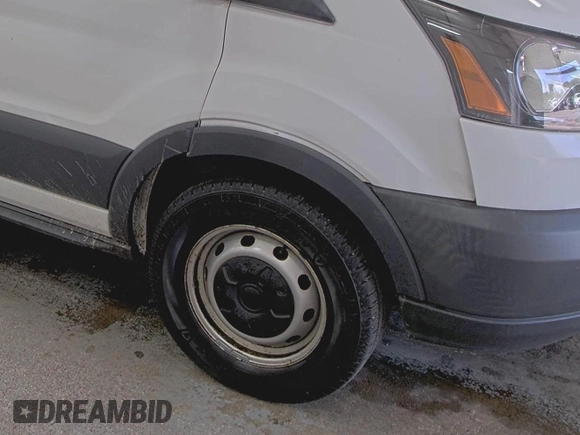 2018 Ford Transit с VIN 1FTYE1YM9JKB52110, выставлен на аукционе IAAI как лот 42610426 с пробегом 156 532 миль миль и . История ставок и продаж доступна на DreamBid. Изображение 21.