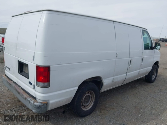1998 Ford Econoline Cargo with VIN 1FTRE142XWHC01733, listed as a IAAI auction lot 41685605 with 154,476 mi miles. Bid and sale history available at carsss.com. Image 4.