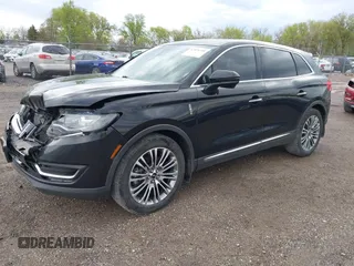 2016 Lincoln MKX Reserve с VIN 2LMTJ8LRXGBL88138, выставлен на аукционе IAAI как лот 42076100 с пробегом 82 552 миль миль и . История ставок и продаж доступна на DreamBid. Изображение 18.