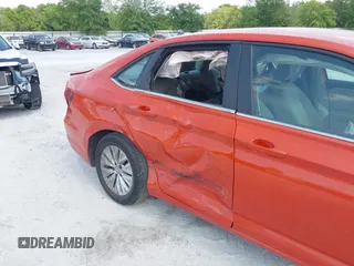 2019 Volkswagen Jetta S с VIN 3VWCB7BU4KM244800, выставлен на аукционе IAAI как лот 42113184 с пробегом 41 365 миль миль и . История ставок и продаж доступна на DreamBid. Изображение 6.