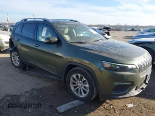 2020 Jeep Cherokee Latitude with VIN 1C4PJLCB7LD654808, listed as a IAAI auction lot 41260479 with 74,824 mi miles. Bid and sale history available at carsss.com. Image 1.