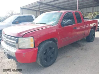 2009 Chevrolet Silverado 1500 LT with VIN 2GCEC29C991108396, listed as a IAAI auction lot 41540617 with 340,416 mi miles. Bid and sale history available at carsss.com. Image 17.
