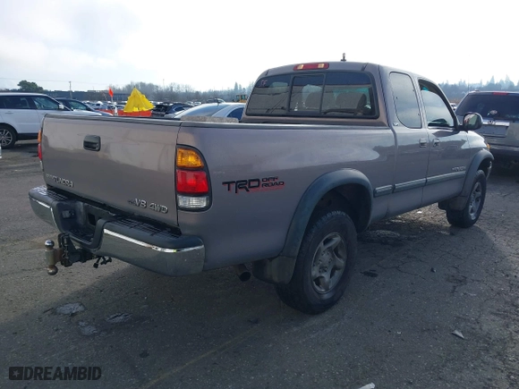 2002 Toyota Tundra SR5 with VIN 5TBBT44162S310544, listed as a IAAI auction lot 41316865 with 198,382 mi miles. Bid and sale history available at carsss.com. Image 4.