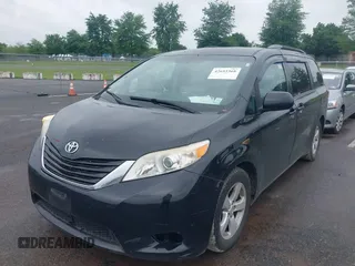 2015 Toyota Sienna LE AAS with VIN 5TDKK3DC9FS618254, listed as a IAAI auction lot 42653368 with 337,308 mi miles and . Bid and sale history available at DreamBid. Image 6.