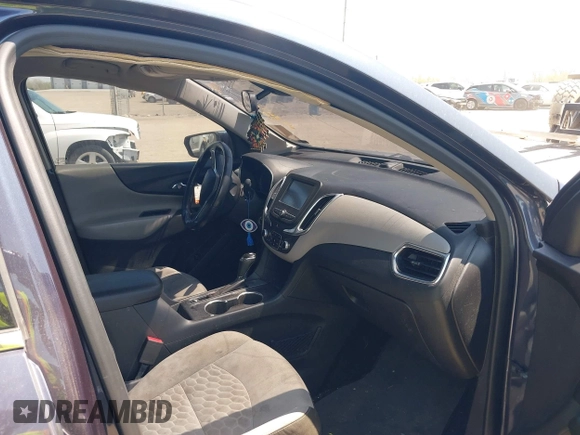 2018 Chevrolet Equinox LT with VIN 3GNAXJEVXJS629129, listed as a IAAI auction lot 42072014 with 178,037 mi miles. Bid and sale history available at carsss.com. Image 5.