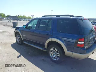 2008 Ford Explorer Eddie Bauer with VIN 1FMEU64E28UA00911, listed as a IAAI auction lot 42187858 with 187,368 mi miles. Bid and sale history available at carsss.com. Image 3.