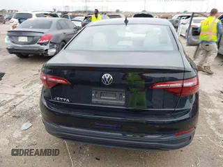 2024 Volkswagen Jetta S with VIN 3VW5M7BU7RM014472, listed as a IAAI auction lot 42298074 with 12,662 mi miles and . Bid and sale history available at DreamBid. Image 17.