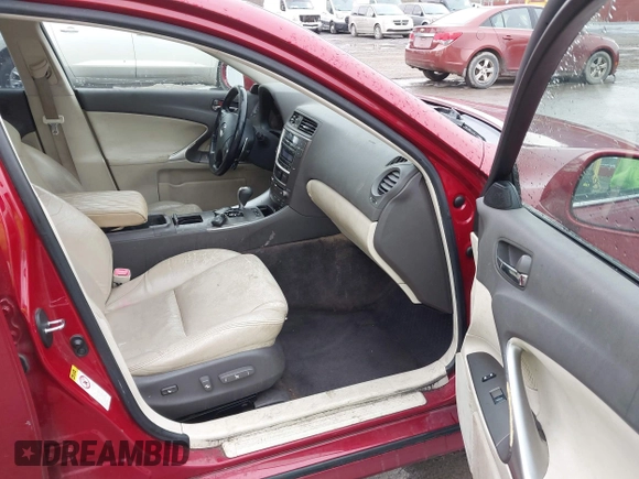 2009 Lexus IS 250 z VIN JTHCK262895028140, wystawiony jako IAAI lot #41996151 z przebiegiem 216 365 mil mil oraz . Historia ofert i sprzedaży dostępna na DreamBid. Obrazek 5.