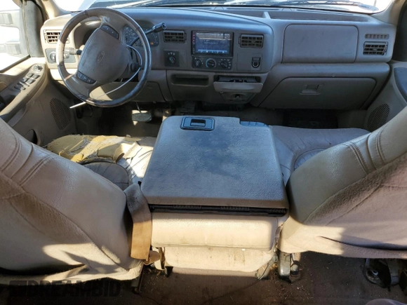2000 Ford Super Duty F-250 XL with VIN 1FTNW21S9YED38978, listed as a Copart auction lot 81680254 with 197,016 mi miles and Salvage Title. Bid and sale history available at carsss.com. Image 8.