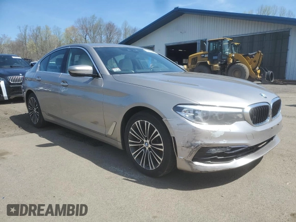 2018 BMW 5 Series 530i xDrive with VIN WBAJA7C58JG908526, listed as a Copart auction lot 53632695 with 172,928 mi miles and Clean Title. Bid and sale history available at carsss.com. Image 4.