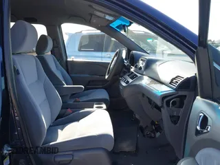 2008 Honda Odyssey LX with VIN 5FNRL382X8B043313, listed as a IAAI auction lot 42085879 with 164,522 mi miles. Bid and sale history available at carsss.com. Image 5.