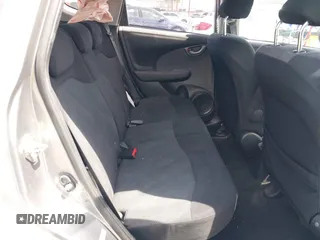 2009 Honda Fit Sport с VIN JHMGE88409S047860, выставлен на аукционе IAAI как лот 42232769 с пробегом 170 014 миль миль и . История ставок и продаж доступна на DreamBid. Изображение 8.
