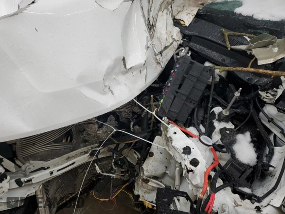 2021 Chevrolet Colorado 2WD LT with VIN 1GCHSCEA1M1282973, listed as a Copart auction lot 46109435 with Not provided miles and Salvage title. Bid and sale history available at DreamBid. Image 12.
