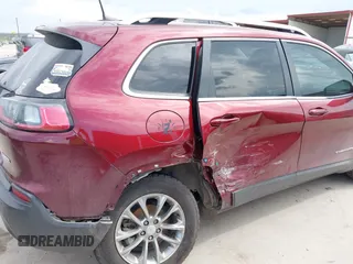 2021 Jeep Cherokee Altitude z VIN 1C4PJLLB0MD155026, wystawiony jako IAAI lot #42204298 z przebiegiem 63 491 mil mil oraz . Historia ofert i sprzedaży dostępna na DreamBid. Obrazek 6.