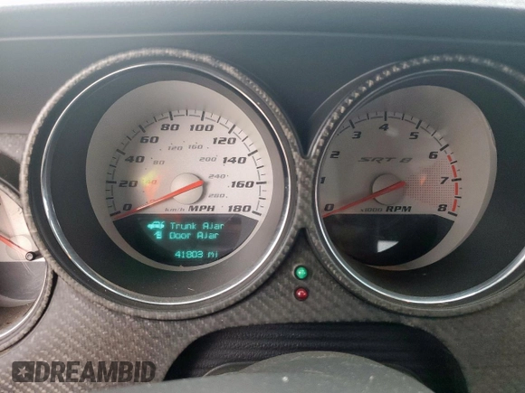 2010 Dodge Challenger SRT-8 with VIN 2B3CJ7DW4AH161290, listed as a Copart auction lot 53577565 with 41,803 mi miles and Salvage title. Bid and sale history available at DreamBid. Image 9.