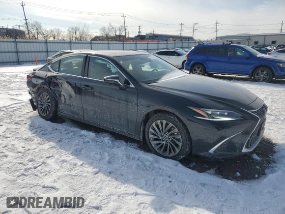 2024 Lexus ES 350 Ultra Luxury with VIN 58AFZ1B1XRU172705, listed as a Copart auction lot 45156825 with 9,600 mi miles and Salvage title. Bid and sale history available at DreamBid. Image 4.