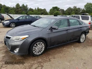 2013 Toyota Avalon XLE Premium z VIN 4T1BD1EB7DU016333, wystawiony jako Copart lot #57127335 z przebiegiem 224 696 mil mil oraz Szkoda całkowita • Salvage title. Historia ofert i sprzedaży dostępna na DreamBid. Obrazek 1.