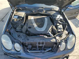 2007 Mercedes-Benz E 550 with VIN WDBUF72X57B086440, listed as a Copart auction lot 42975855 with 178,032 mi miles and Salvage Title. Bid and sale history available at DreamBid. Image 11.