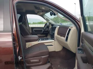 2015 Ram 1500 Lone Star z VIN 1C6RR6LT4FS729273, wystawiony jako IAAI lot #41920334 z przebiegiem 165 365 mil mil oraz . Historia ofert i sprzedaży dostępna na DreamBid. Obrazek 5.