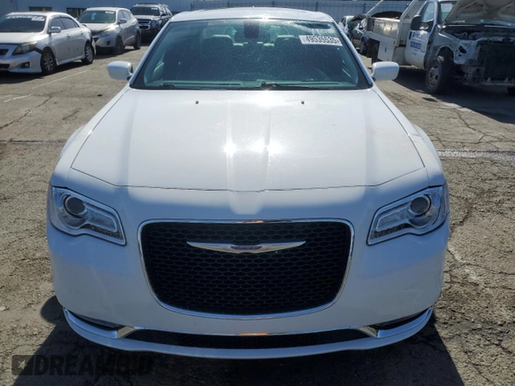 2019 Chrysler 300 Touring with VIN 2C3CCAAG7KH690614, listed as a Copart auction lot 49535535 with 37,809 mi miles and Salvage Title. Bid and sale history available at carsss.com. Image 5.