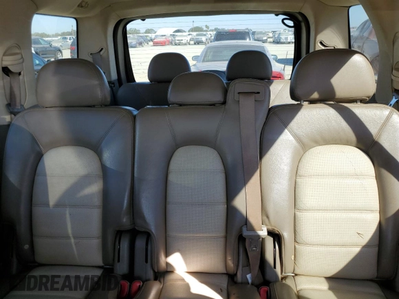 2005 Ford Explorer Eddie Bauer z VIN 1FMDU74W65UB20491, wystawiony jako Copart lot #74141504 z przebiegiem 159 563 mil mil oraz Czysty tytuł • Clean title. Historia ofert i sprzedaży dostępna na DreamBid. Obrazek 10.