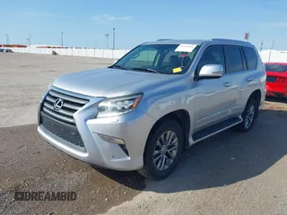 2015 Lexus GX 460 z VIN JTJBM7FX1F5103074, wystawiony jako IAAI lot #42119446 z przebiegiem 148 079 mil mil oraz . Historia ofert i sprzedaży dostępna na DreamBid. Obrazek 2.