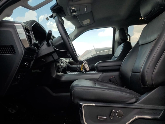 2021 Ford F-150 XL с VIN 1FTEW1C81MFB86470, выставлен на аукционе Copart как лот 67466154 с пробегом 38 652 миль миль и Списание • Salvage title. История ставок и продаж доступна на DreamBid. Изображение 7.