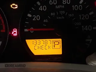 2012 Nissan Xterra S z VIN 5N1AN0NW6CC515246, wystawiony jako IAAI lot #41607518 z przebiegiem 133 787 mil mil oraz . Historia ofert i sprzedaży dostępna na DreamBid. Obrazek 15.