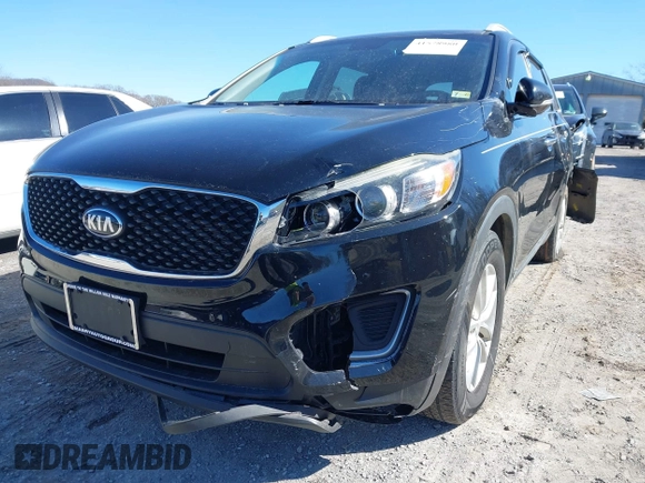 2017 Kia Sorento LX z VIN 5XYPGDA31HG278535, wystawiony jako IAAI lot #41578980 z przebiegiem 124 957 mil mil oraz . Historia ofert i sprzedaży dostępna na DreamBid. Obrazek 18.