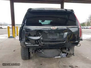 2019 Cadillac Escalade Premium Luxury with VIN 1GYS4CKJ7KR339349, listed as a IAAI auction lot 41706596 with 83,826 mi miles. Bid and sale history available at carsss.com. Image 17.