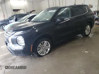 2024 Mitsubishi Outlander ES z VIN JA4J3UA84RZ074662, wystawiony jako Copart lot #55206415 z przebiegiem 17 170 mil mil oraz Czysty tytuł • Clean title. Historia ofert i sprzedaży dostępna na DreamBid. Obrazek 1.