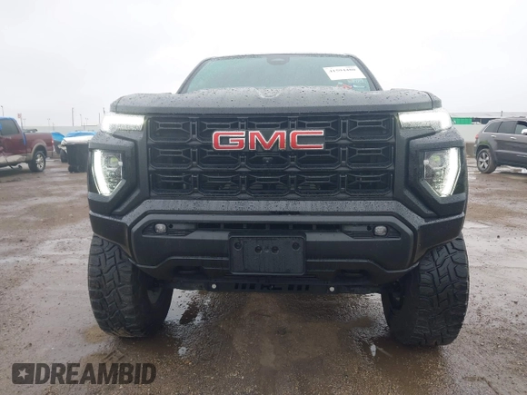 2024 GMC Canyon 2WD Elevation with VIN 1GTP5BEK5R1123368, listed as a IAAI auction lot 41594480 with 10,318 mi miles. Bid and sale history available at carsss.com. Image 12.