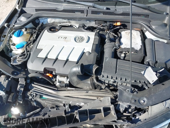2012 Volkswagen Jetta TDI w/Premium with VIN 3VWLL7AJ0CM070228, listed as a IAAI auction lot 41709683 with Not provided miles and . Bid and sale history available at DreamBid. Image 10.