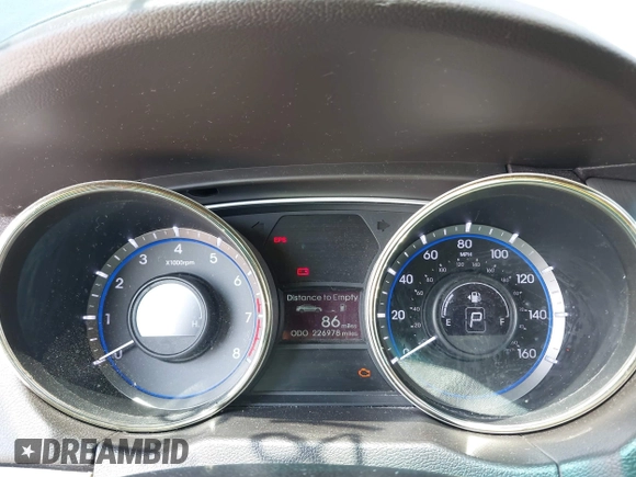 2013 Hyundai Sonata GLS z VIN 5NPEB4AC9DH531707, wystawiony jako IAAI lot #42483354 z przebiegiem 226 978 mil mil oraz . Historia ofert i sprzedaży dostępna na DreamBid. Obrazek 7.