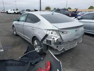 2020 Hyundai Elantra Value Edition z VIN KMHD84LF5LU015393, wystawiony jako IAAI lot #41510766 z przebiegiem 46 452 mil mil oraz . Historia ofert i sprzedaży dostępna na DreamBid. Obrazek 3.
