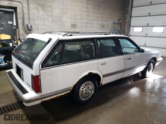 1996 Oldsmobile Cutlass Ciera with VIN 1G3AJ85M4T6309287, listed as a Copart auction lot 83699894 with 94,876 mi miles and Clean Title. Bid and sale history available at DreamBid. Image 3.