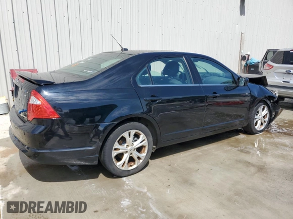 2012 Ford Fusion SE z VIN 3FAHP0HGXCR117692, wystawiony jako Copart lot #56026555 z przebiegiem 236 669 mil mil oraz Szkoda całkowita • Salvage title. Historia ofert i sprzedaży dostępna na DreamBid. Obrazek 3.