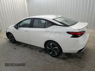 2024 Nissan Versa SR z VIN 3N1CN8FV5RL915252, wystawiony jako Copart lot #60133725 z przebiegiem 24 603 mil mil oraz Czysty tytuł • Clean title. Historia ofert i sprzedaży dostępna na DreamBid. Obrazek 2.