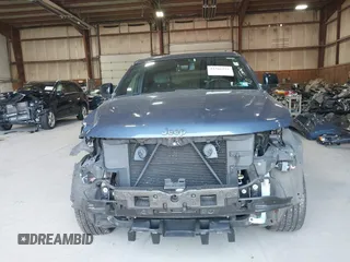 2020 Jeep Grand Cherokee Limited X with VIN 1C4RJFBG2LC420413, listed as a IAAI auction lot 42366255 with 53,788 mi miles and . Bid and sale history available at DreamBid. Image 18.