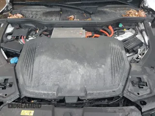 2019 Audi e-tron Premium Plus с VIN WA1LAAGE4KB023803, выставлен на аукционе IAAI как лот 42184693 с пробегом 30 746 миль миль и . История ставок и продаж доступна на DreamBid. Изображение 10.