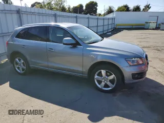 2010 Audi Q5 Premium Plus с VIN WA1LKAFP1AA094025, выставлен на аукционе Copart как лот 62748105 с пробегом 194 715 миль миль и Списание • Salvage title. История ставок и продаж доступна на DreamBid. Изображение 4.