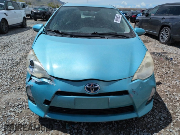 2012 Toyota Prius One z VIN JTDKDTB3XC1010720, wystawiony jako Copart lot #54935855 z przebiegiem 144 005 mil mil oraz Szkoda całkowita • Salvage title. Historia ofert i sprzedaży dostępna na DreamBid. Obrazek 5.