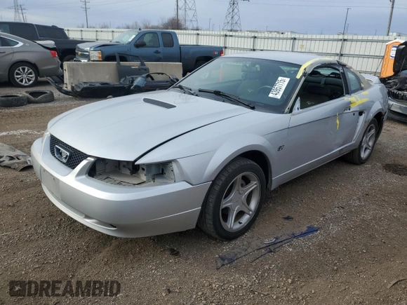 2000 Ford Mustang GT with VIN 1FAFP42X6YF295806, listed as a Copart auction lot 43957715 with 111,479 mi miles and Salvage Title. Bid and sale history available at carsss.com. Image 1.