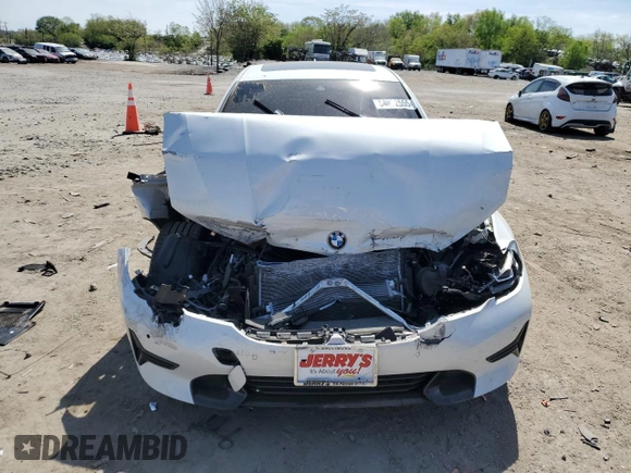 2021 BMW 3 Series 330i xDrive with VIN 3MW5R7J05M8C06619, listed as a Copart auction lot 54072555 with 25,208 mi miles and Salvage title. Bid and sale history available at DreamBid. Image 5.