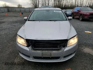 2008 Volvo S80 3.2L with VIN YV1AS982881057314, listed as a Copart auction lot 49639585 with 174,185 mi miles and Salvage Title. Bid and sale history available at carsss.com. Image 5.