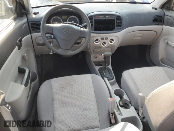 2009 Hyundai Accent Auto GLS с VIN KMHCN46C79U305004, выставлен на аукционе Copart как лот 59027665 с пробегом 162 740 миль миль и Списание • Salvage title. История ставок и продаж доступна на DreamBid. Изображение 8.
