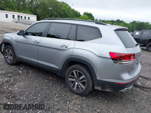 2022 Volkswagen Atlas SE with VIN 1V2DP2CA2NC531329, listed as a IAAI auction lot 42351869 with 38,315 mi miles and . Bid and sale history available at DreamBid. Image 3.