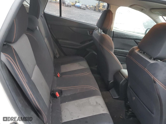 2019 Subaru Crosstrek Premium with VIN JF2GTACCXKG272035, listed as a Copart auction lot 80759384 with 68,819 mi miles and Salvage Title. Bid and sale history available at carsss.com. Image 10.