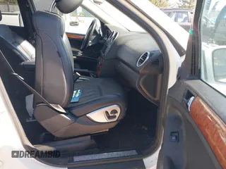 2008 Mercedes-Benz M 350 with VIN 4JGBB86E88A323377, listed as a IAAI auction lot 42212091 with Not Provided miles and . Bid and sale history available at DreamBid. Image 5.